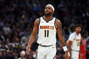 在场上干啥呢？布鲁斯·布朗替补23分钟 2中0一分未得&仅拿2板