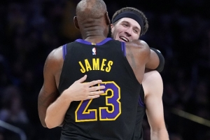 这就是完全体？湖人今日攻下140分 创本赛季新高